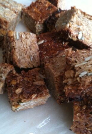 Avižų ir medaus batonėlis (flap jack)