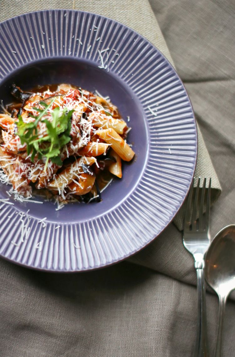 Makaronai arba pasta alla Norma