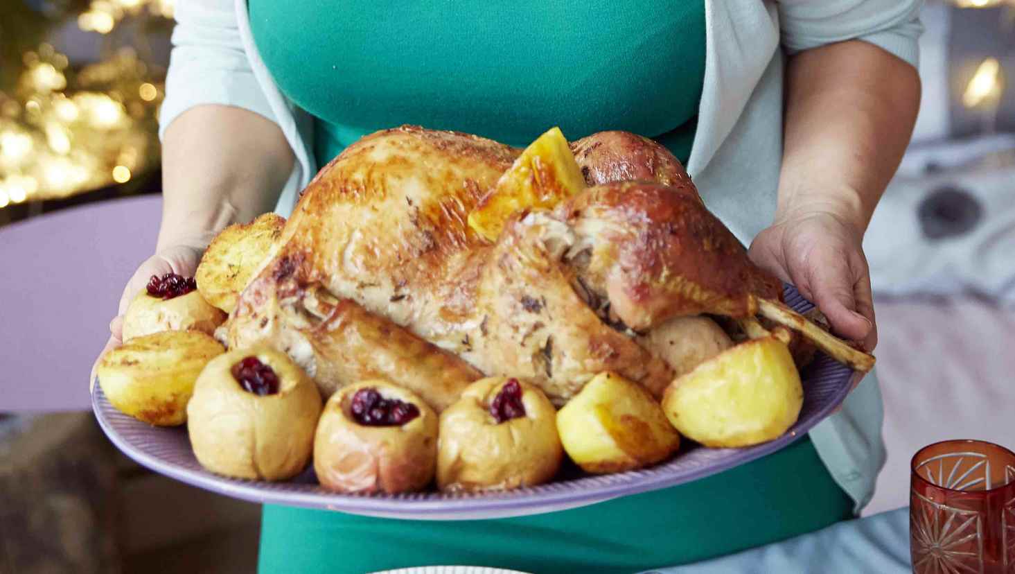 Keptas kalakutas ir bulvės su žąsų taukais