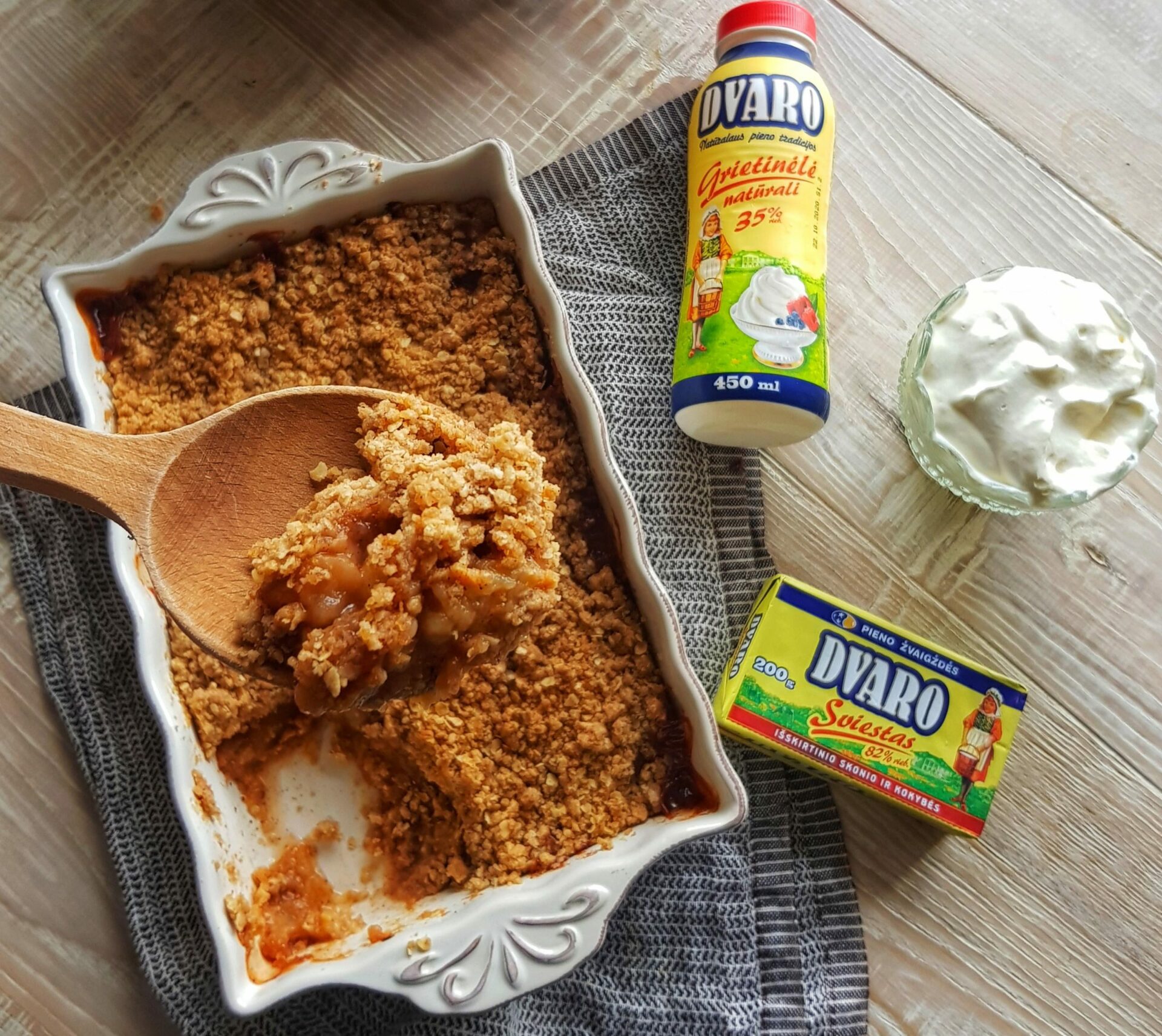 Gardus sviestinis obuolių trupiniuotis (crumble)
