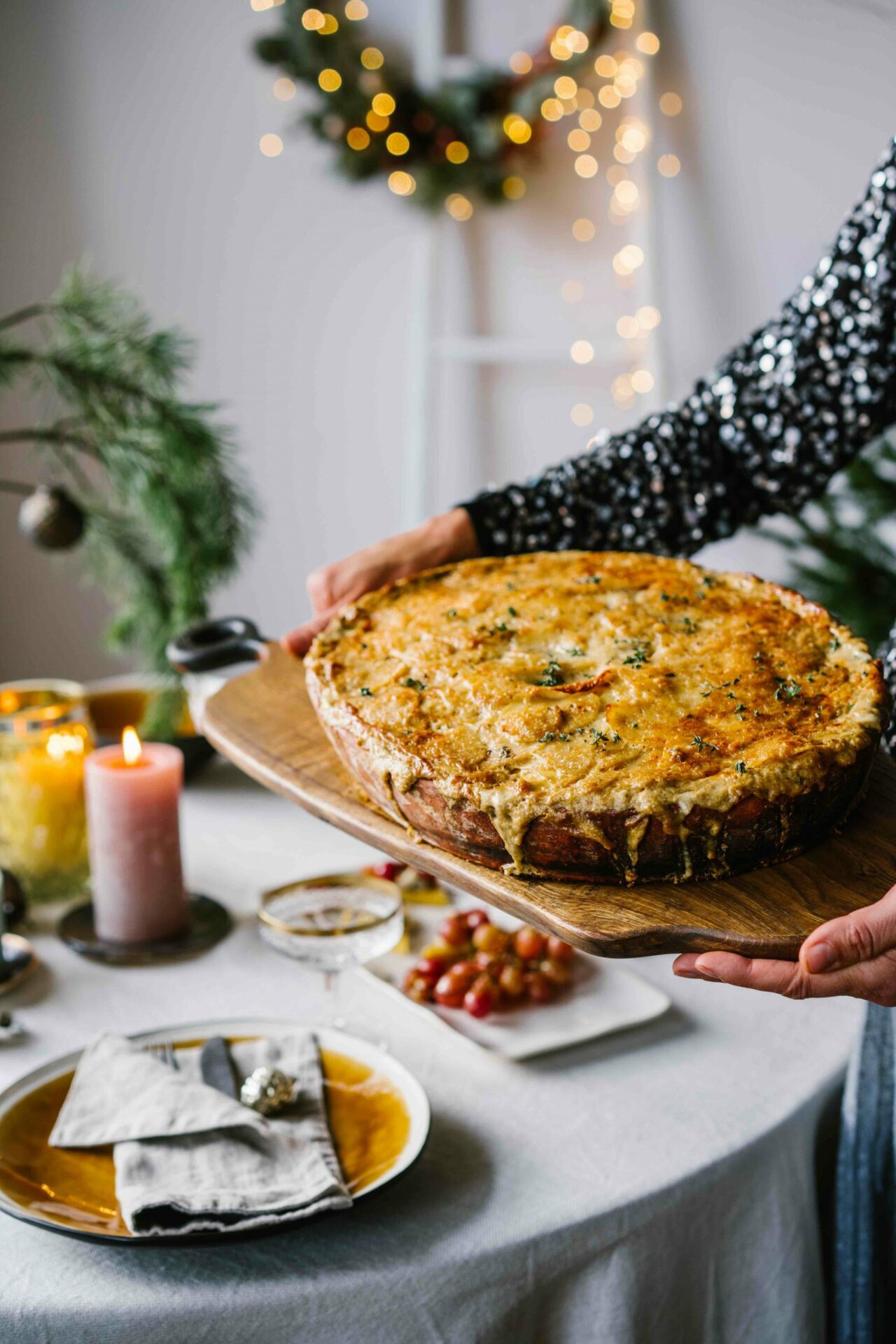 Bulvių gratinas su džiovintais baravykais