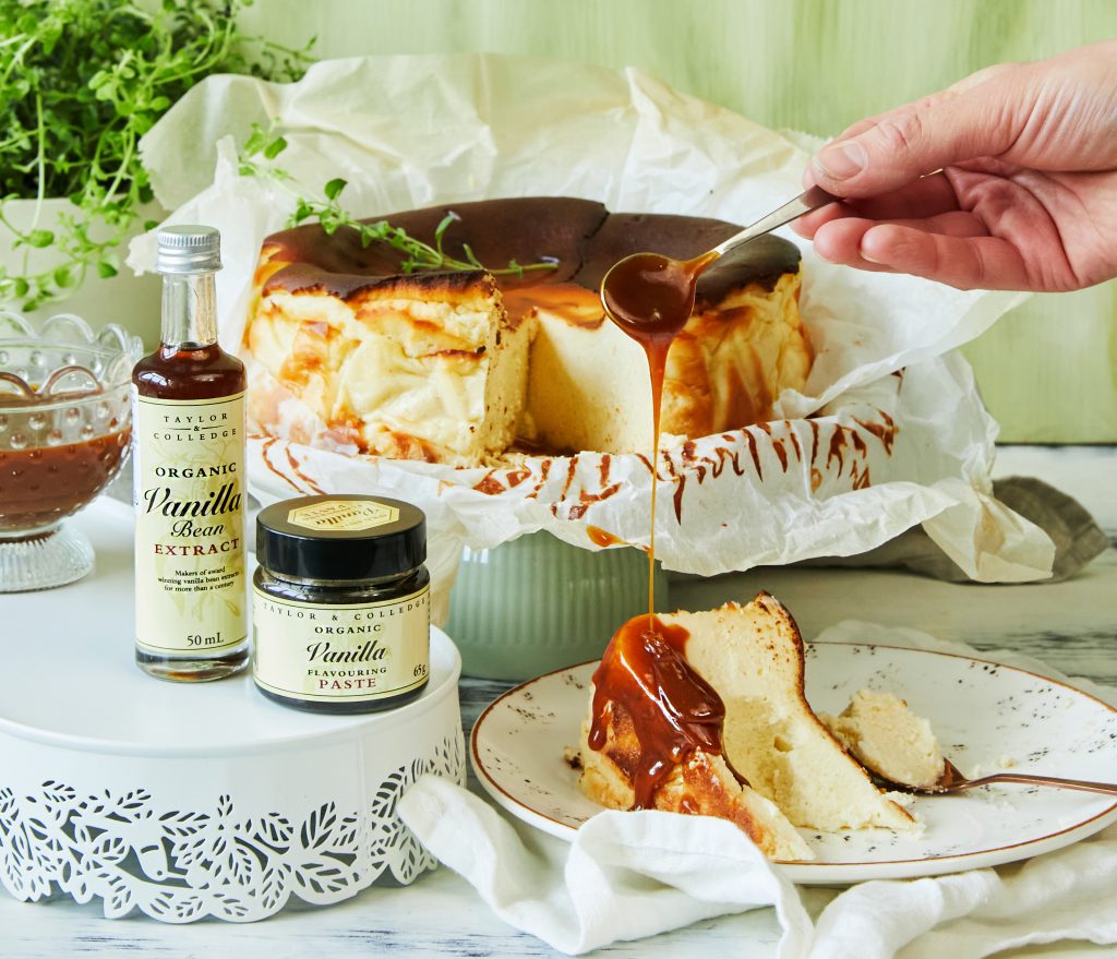 Degintas baskų sūrio pyragas su vanile