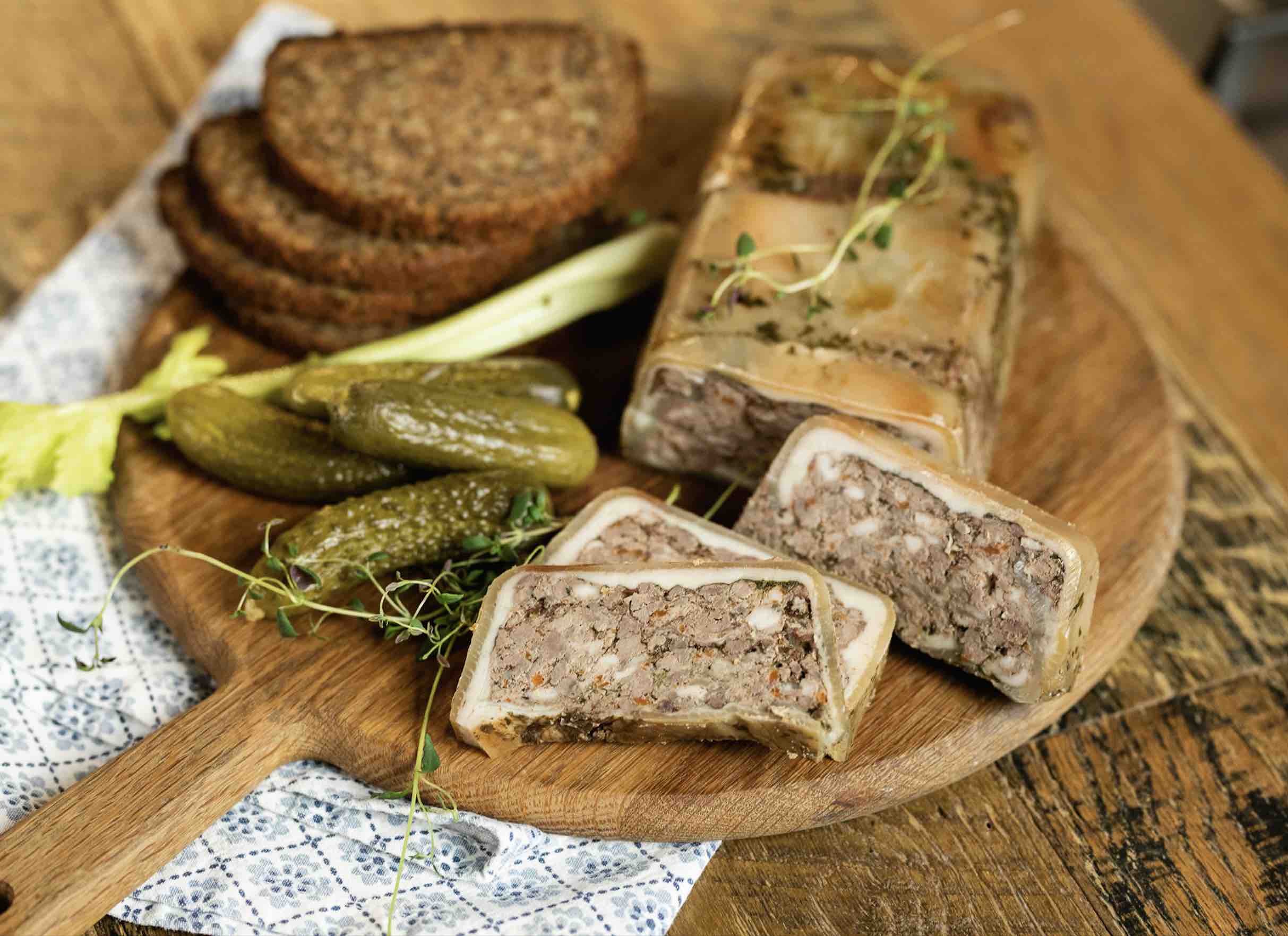 Gaspadinės Lauros naminis kepenų slėgtainis